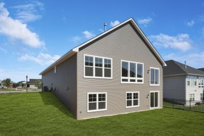 3,302sf New Home in Blaine, MN
