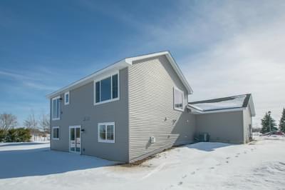 2br New Home in New Richmond, WI