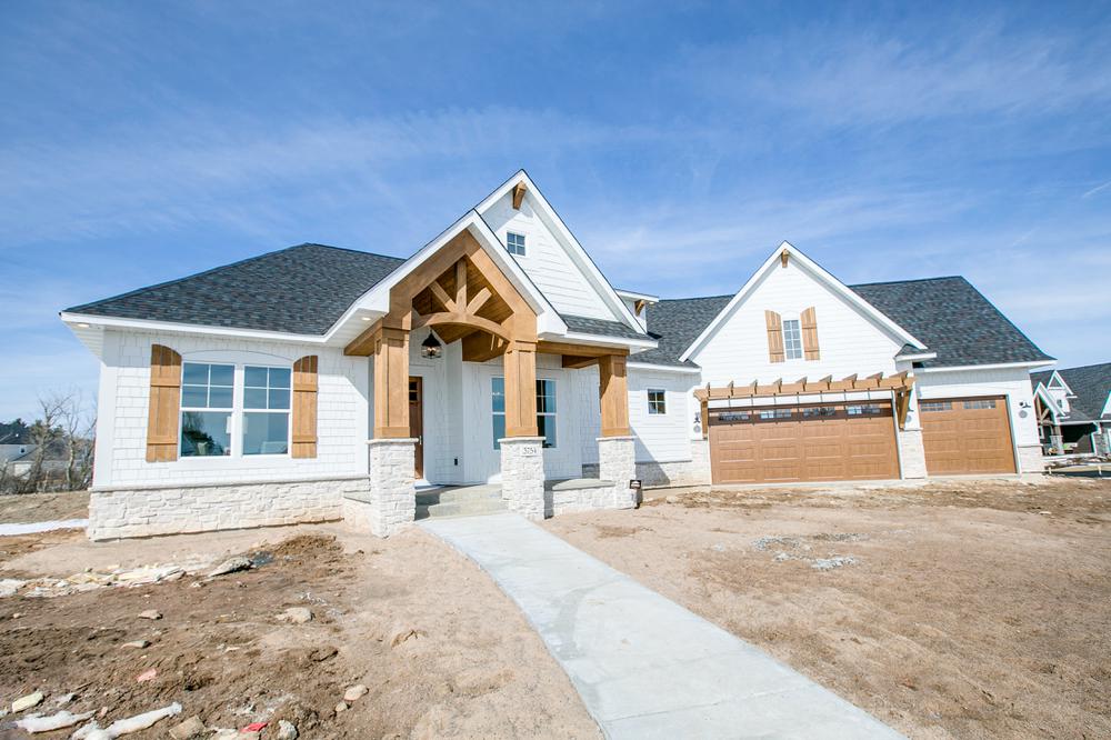 3,889sf New Home in Lake Elmo, MN