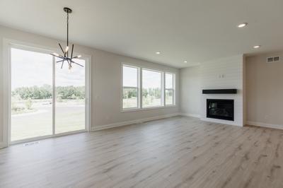 2,700sf New Home in Hugo, MN