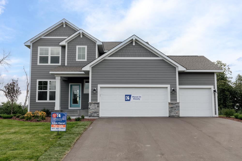 2,762sf New Home in Hudson, WI