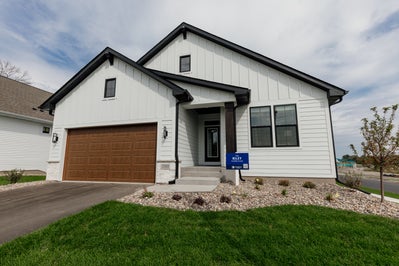 3,302sf New Home in Hastings, MN